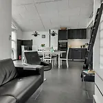 Casa vacanze Beautiful In With Kitchen Børkop