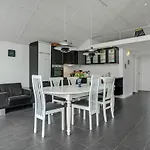 Casa vacanze Beautiful In With Kitchen