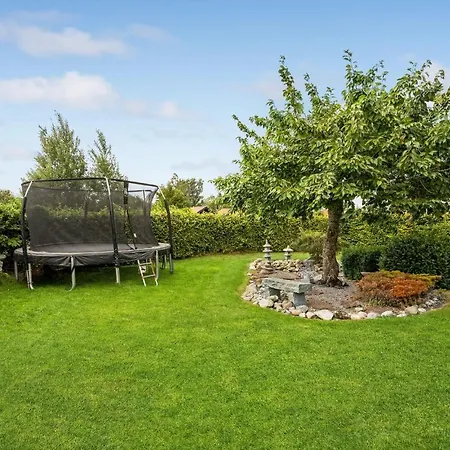 Beautiful In With Kitchen Børkop