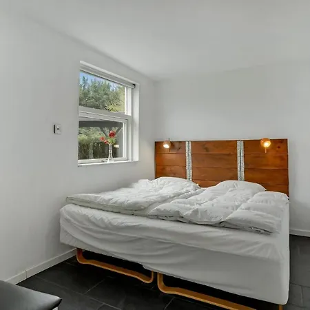 Beautiful In With Kitchen